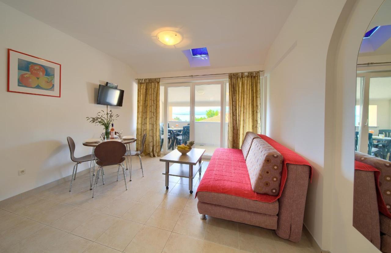 Apartments Ivica Krk Island Šilo Buitenkant foto